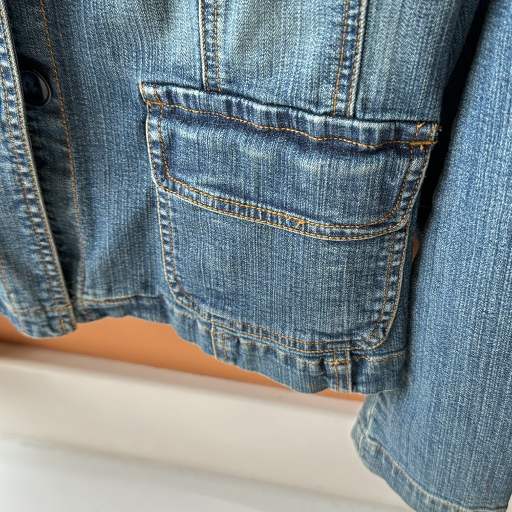 Jean jacket - Picture 4 of 5